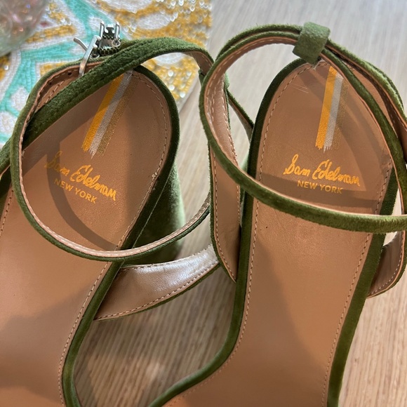 Sam Edelman Green Suede Block Heels - Picture 2 of 4
